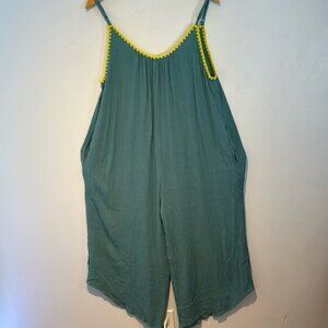 Hem & Thread wide leg pull on jumpsuit/rayon deep sage/yellow size medium